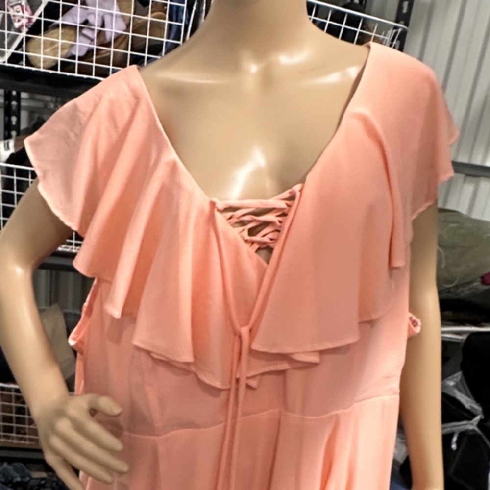 Torrid women’s size 26 Elegant V Neck Flowing Peach high - low Dress
